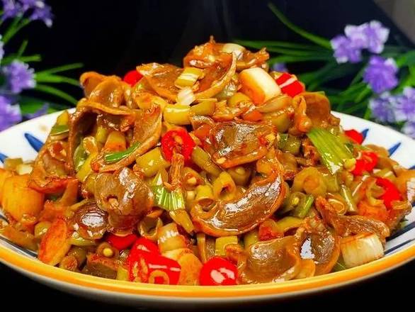 Hot and sour chicken offal （酸辣鸡杂）